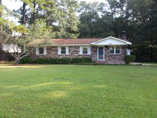 398 Scotch Range Rd, Summerville, SC 29483 