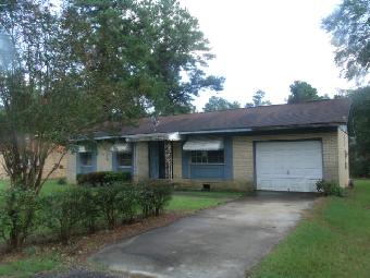 841 Manning St, Orangeburg, SC 29115 