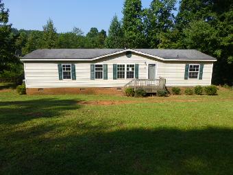 3 Chestnut Mountain Rd, Travelers Rest, SC 29690 