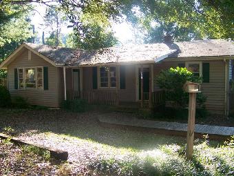 100 Turner Barton R, Landrum, SC 29356 