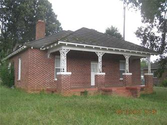 121 Saluda Street, Ninety Six, SC 29666 