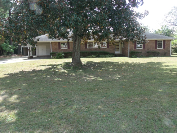 407 Taylor Street, Lake City, SC 29560 