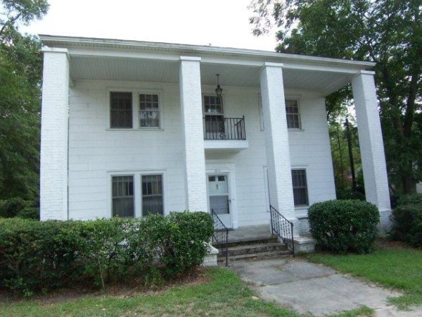 314 E Columbia Ave, Leesville, SC 29070 