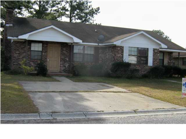 7749 CORLEY DR, North Charleston, SC 29418 