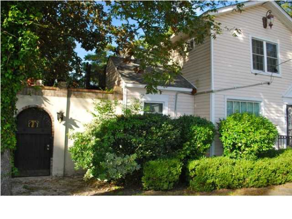 1452 REMOUNT RD, North Charleston, SC 29406 