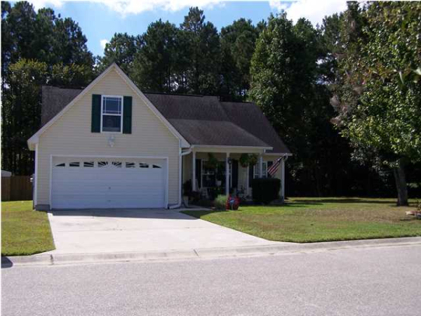 333 HOUSTON DR, Ladson, SC 29456 