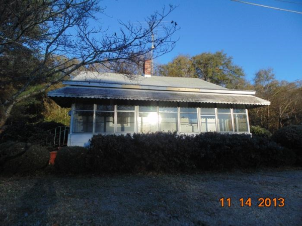 5 Wood St, Enoree, SC 29335 