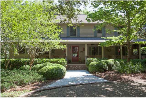 6175 RANCH RD, Wadmalaw Island, SC 29487 