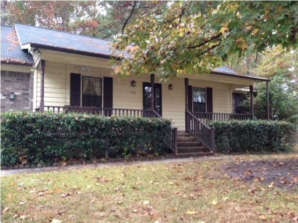 103 FIVE IRON CIR, Summerville, SC 29483 