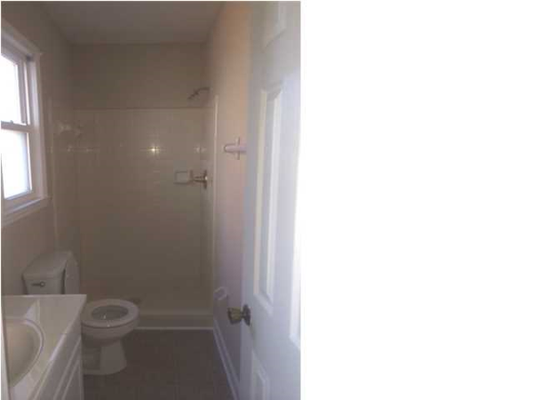 7776 ROSIN DR, North Charleston, SC 29418 