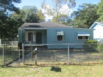 2760 W Surrey Drive, North Charleston, SC 29405 