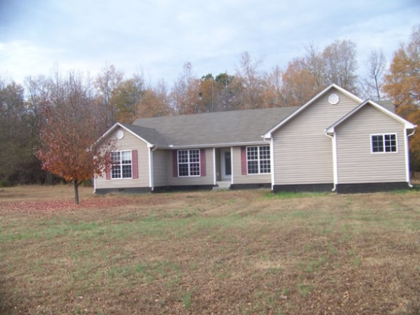 103 Carmen Court, Clinton, SC 29325 