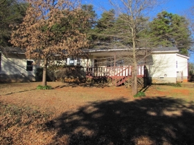 210 Black Bass Road, Anderson, SC 29626 