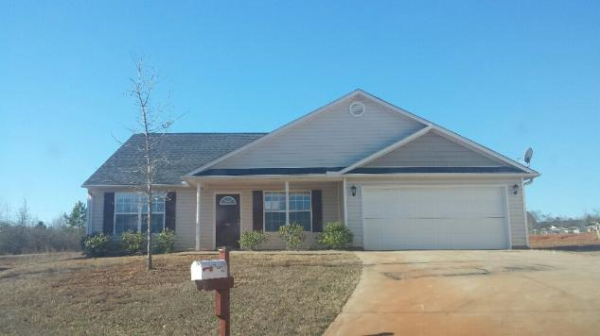 140 Strawberry Pl, Anderson, SC 29624 