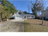 8624 HICKORY CREEK LN, North Charleston, SC 29420 