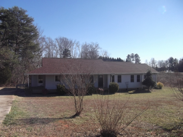 100 Georges Knoll, Easley, SC 29640 