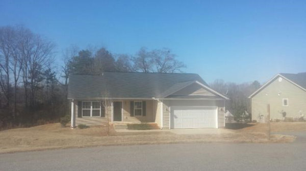 4 Alderwood Ct, Belton, SC 29627 
