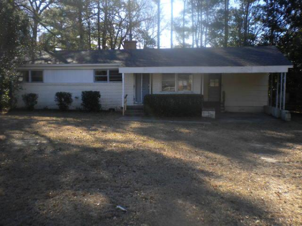 1978 Forest Dr, Sumter, SC 29154 