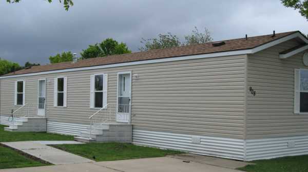 908 S Topaz Place, Sioux Falls, SD 57106 