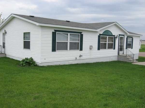 5808 W. Misty Glen Place, Sioux Falls, SD 57106 