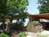 1304 E Austin St, Sioux Falls, SD 57104 