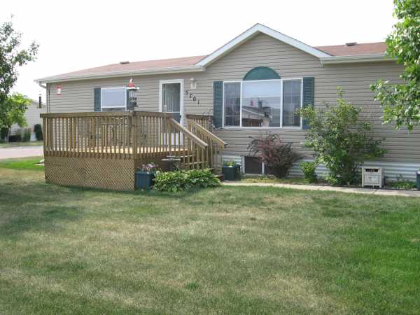 5701 Misty Glen, Sioux Falls, SD 57106 