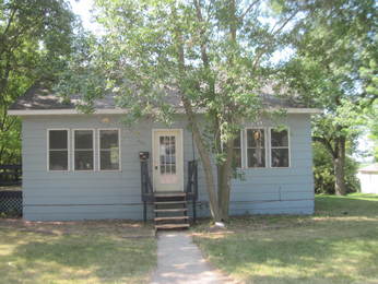 301 1st Ave W, Clark, SD 57225 