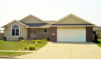 505 Rosewood Dr, Harrisburg, SD 57032 