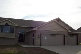 1834 10th Street NE, Watertown, SD 57201 