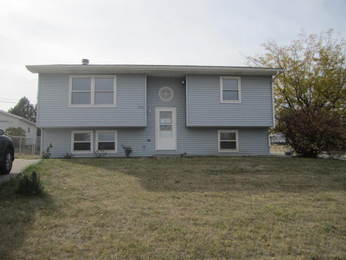 1002 Stanley St, Belle Fourche, SD 57717 