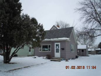 1002 N Lloyd St, Aberdeen, SD 57401 
