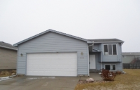 833 S Wheatland Ave, Sioux Falls, SD 57106 