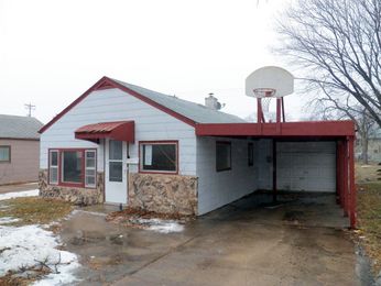 428 S Garfield Ave, Sioux Falls, SD 57104 