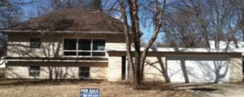 812 Broadway, Valley Springs, SD 57068 