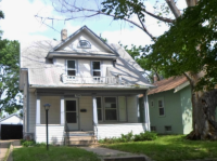 704 S Spring Ave, Sioux Falls, SD 57104 