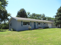 105 Dakota Ave, Valley Springs, SD 57068 