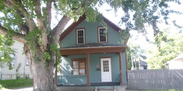 611 N Sherman Ave, Sioux Falls, SD 57103 