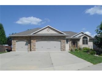 104 S Marquette Cir, Sioux Falls, SD 57110 
