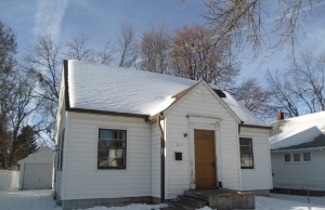 217 N Wayland Ave, Sioux Falls, SD 57103 