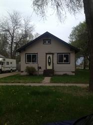 898 10th Street Sw, Huron, SD 57350 