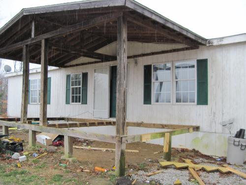 1129 BUFFALO RD, Oneida, TN 37841 