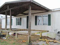 1129 BUFFALO RD, Oneida, TN 37841 