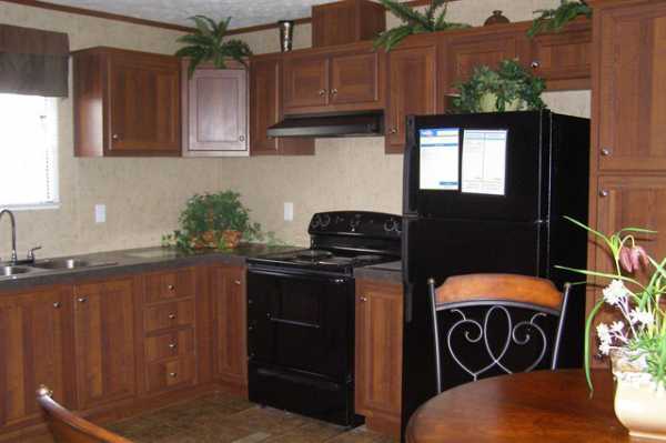 827 WEST CHURCH ST (HWY 412 WEST), Lexington, TN 38351 