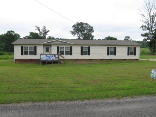 1150 MORRIS RD, Holladay, TN 38341 FSBO