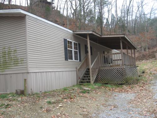 395 E ANDREW JOHNSON HWY, Greeneville, TN 37745 