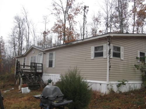 2420 PULASKI HWY, Columbia, TN 38401 