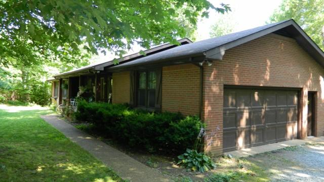 309 Lee Rd, Dickson, TN 37055 