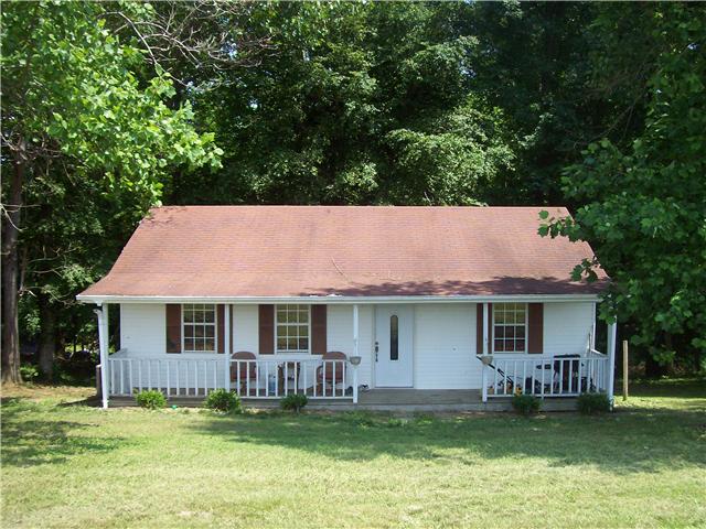 150 Cabin Ln, Red Boiling Springs, TN 37150 