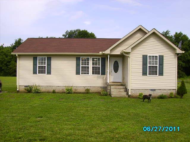 21 Winding Hills Ln, Gordonsville, TN 38563 
