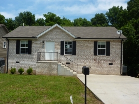 1047 N DUPONT AVENU, MADISON, TN 37115 